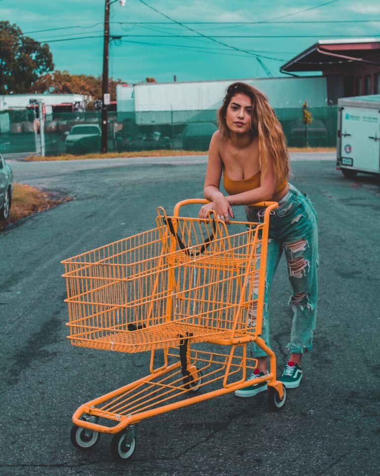 Top Shopping Apps to Revolutionize Your Retail Experience