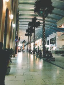 Photo Shopping malls